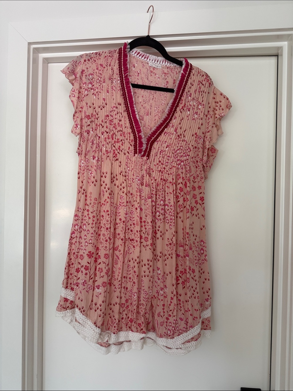 Poupette St. Barth Blush Pink Floral Pleated V-Neck Tunic